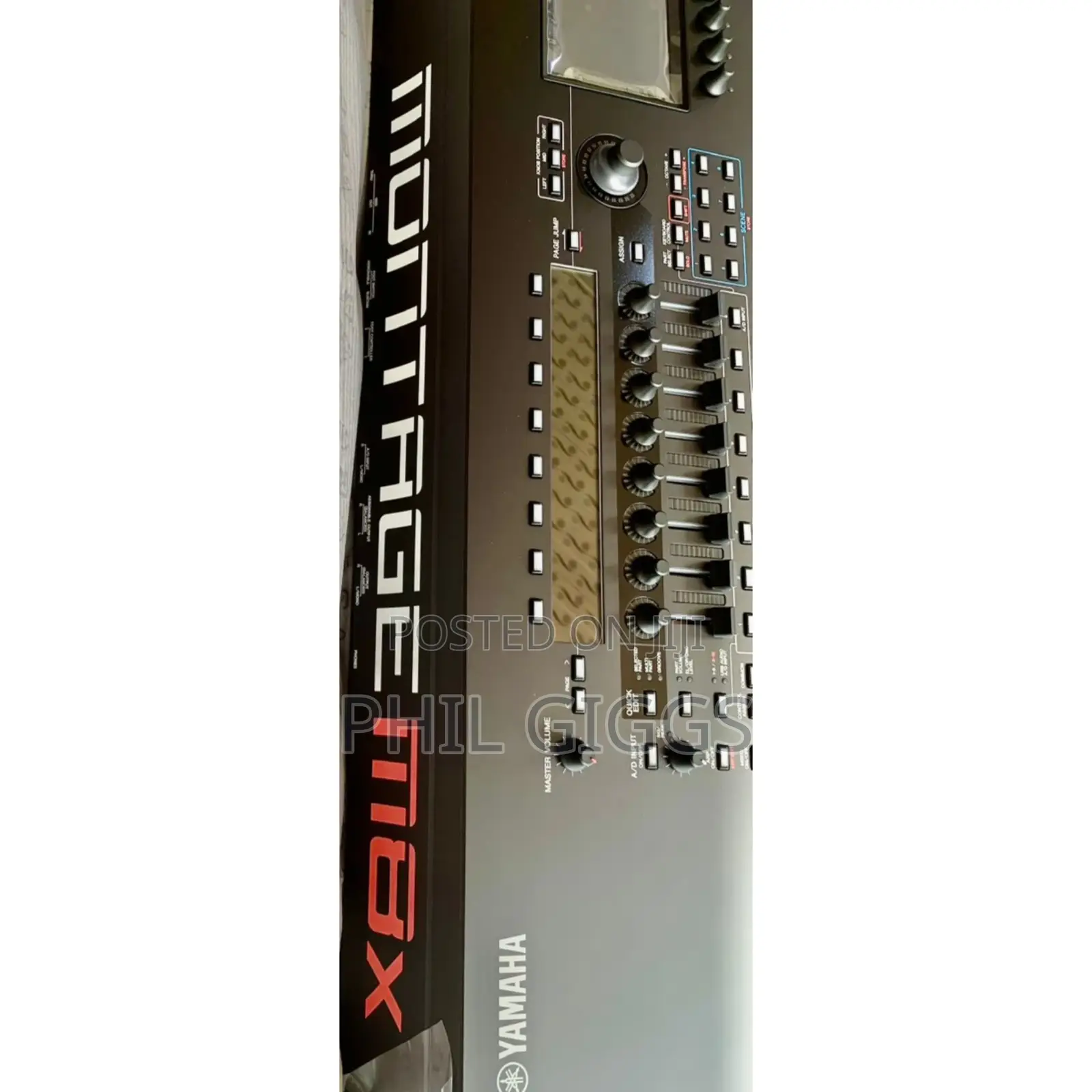 Yamaha Montage M8x 88 Weighted Keys