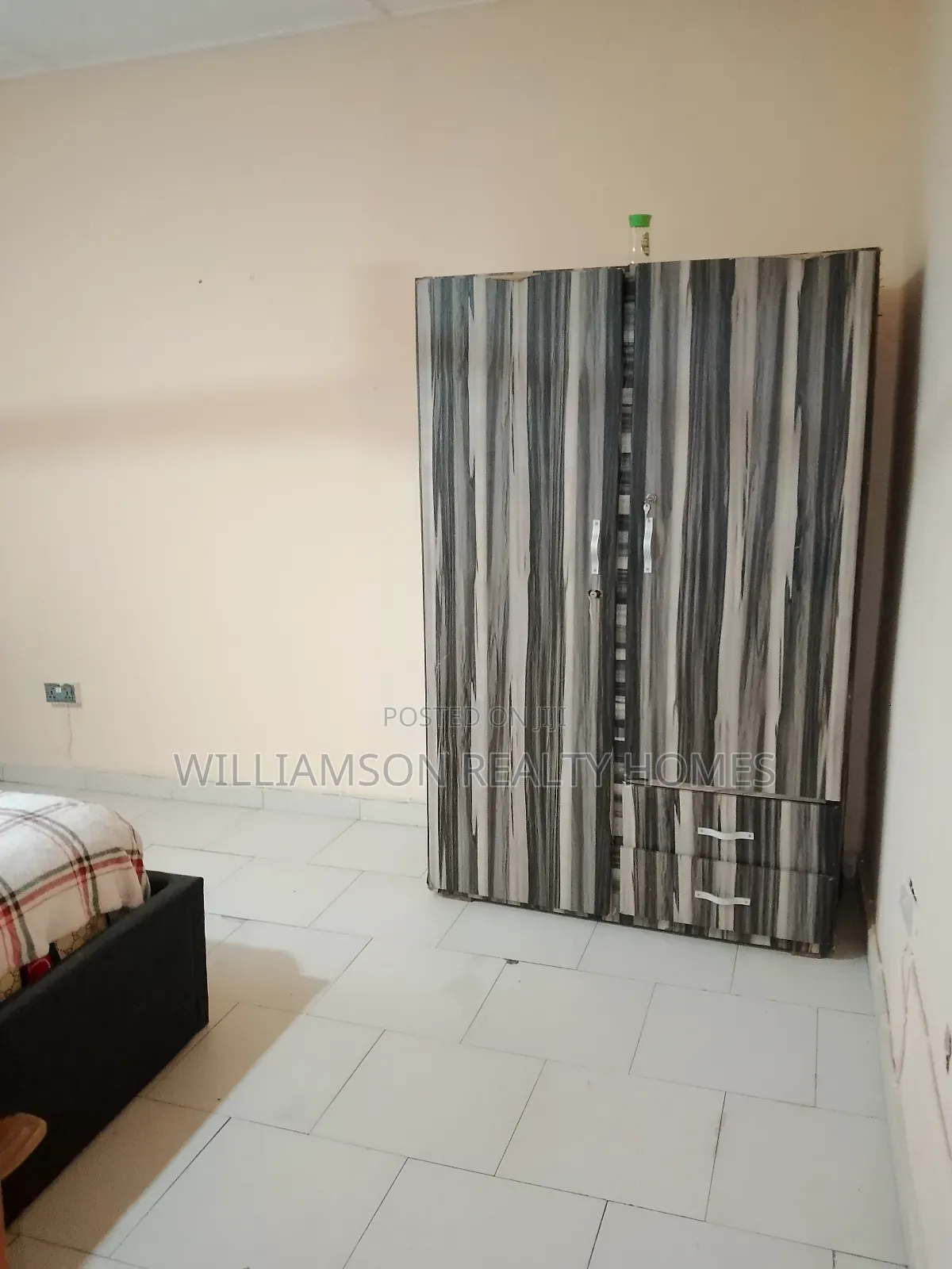 Executive Fully Furnished 2bedrms Apt, Spintex