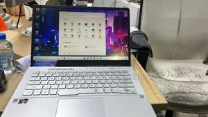 Laptop Asus ROG Zephyrus G14 24GB AMD Ryzen 9 SSD 1T