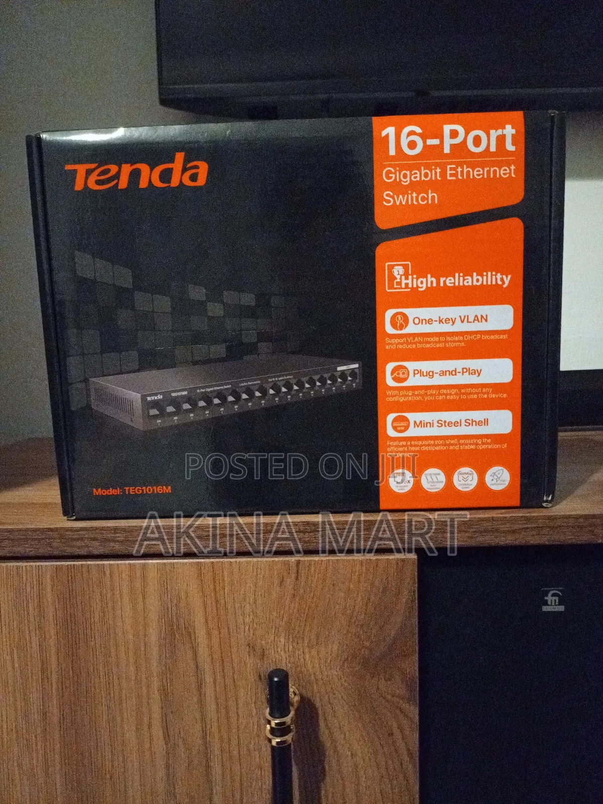16-Port Gigabit Ethernet Switch -Tender