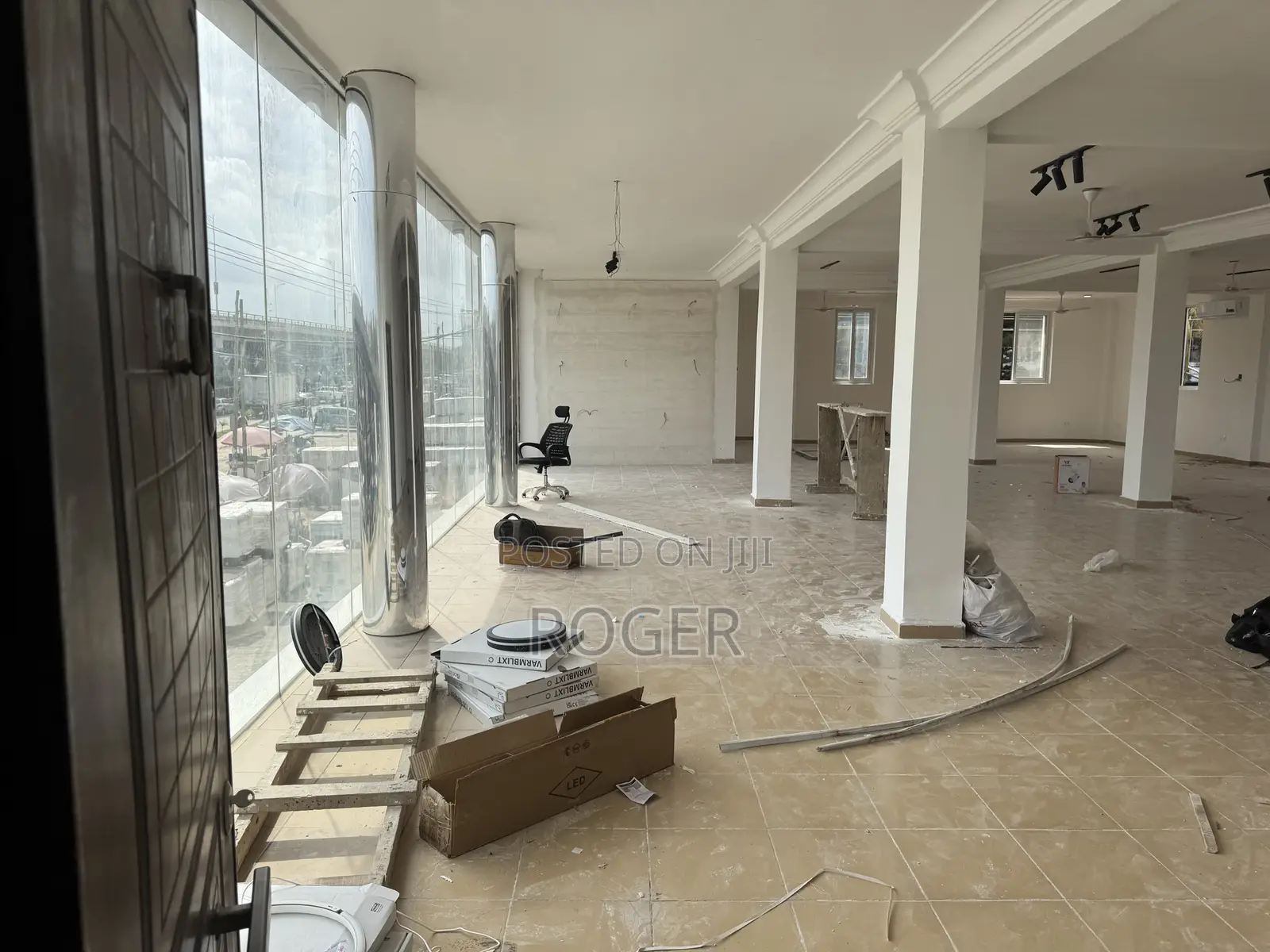 Office Space for Rent at Achimota Mile 7