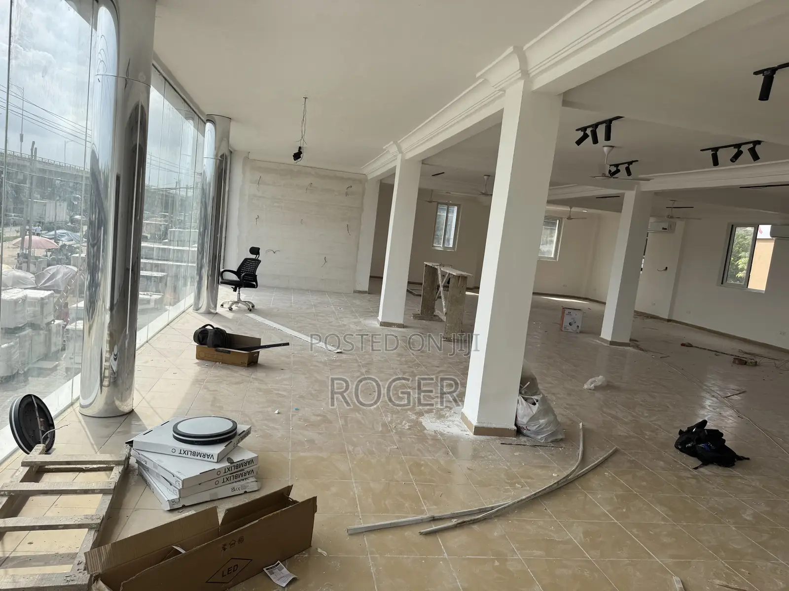 Office Space for Rent at Achimota Mile 7