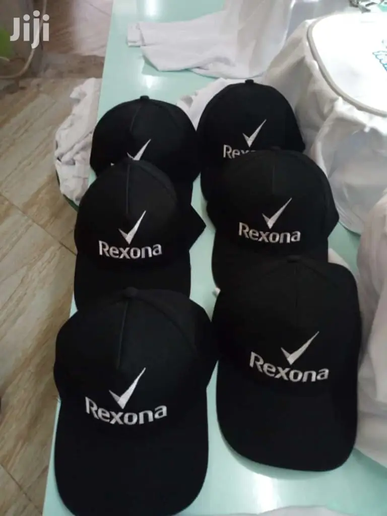 Digital Embroidery Customized Printing of T - Shirts
