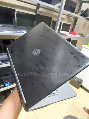 Laptop Dell Latitude 14 E5470 8GB Intel Core i5 HDD 500GB