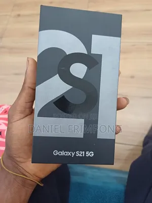 New Samsung Galaxy S21 5G 256 GB Gold