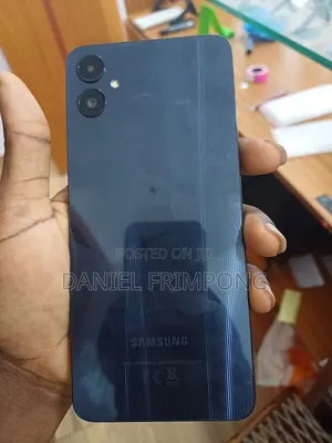 Samsung Galaxy A05 64 GB Black