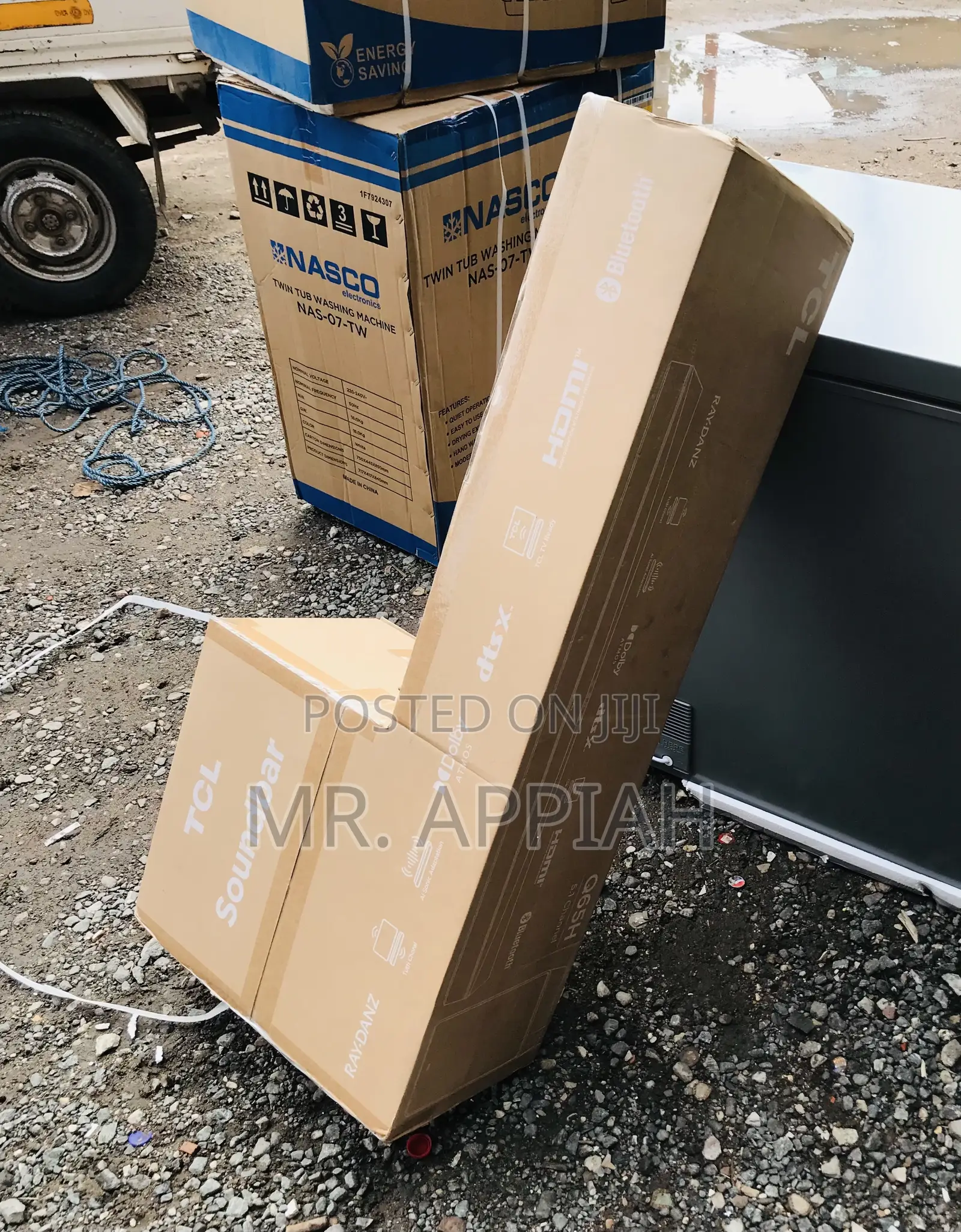 TCL Q65h. 580 Watts Wired and Wireless Sound Bar.