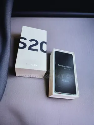 New Samsung Galaxy S20 FE 128 GB