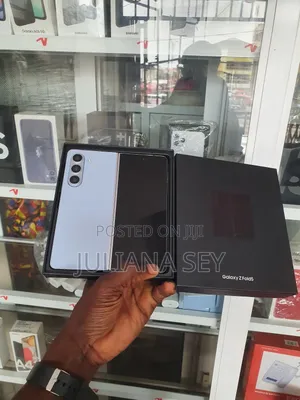 New Samsung Galaxy Z Fold 5 256 GB Purple