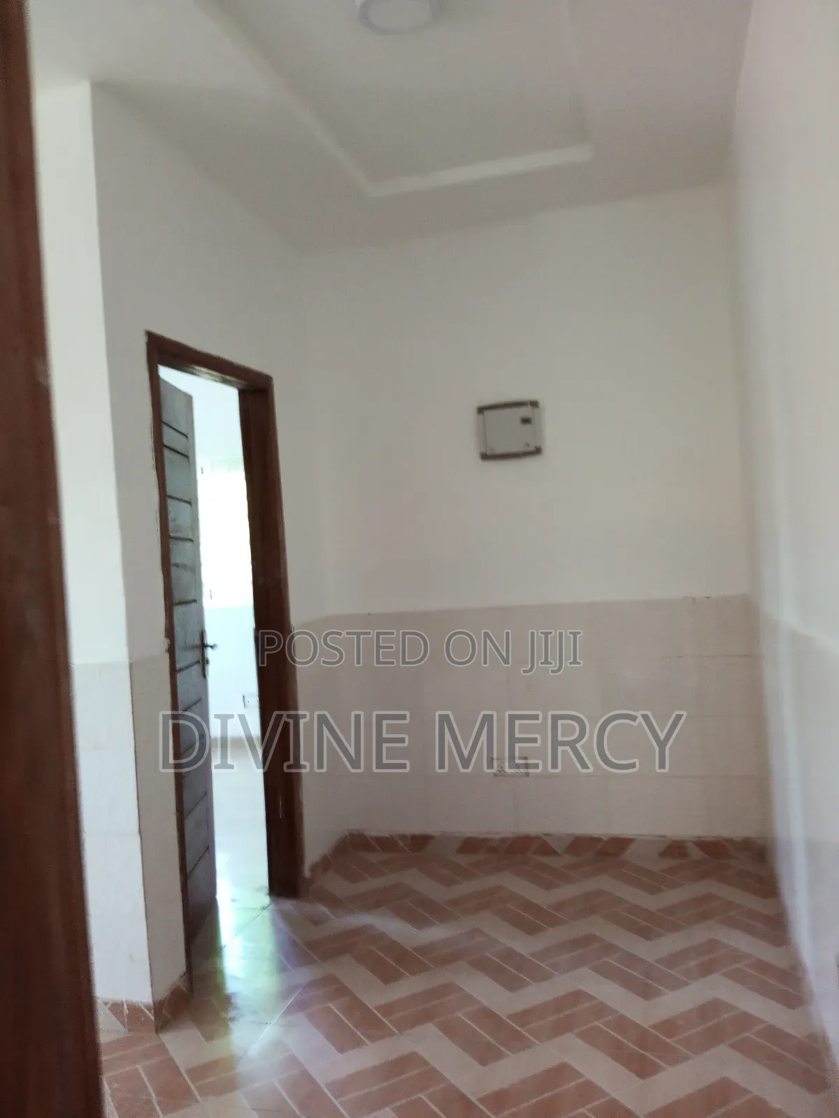 1bdrm Block of Flats for rent