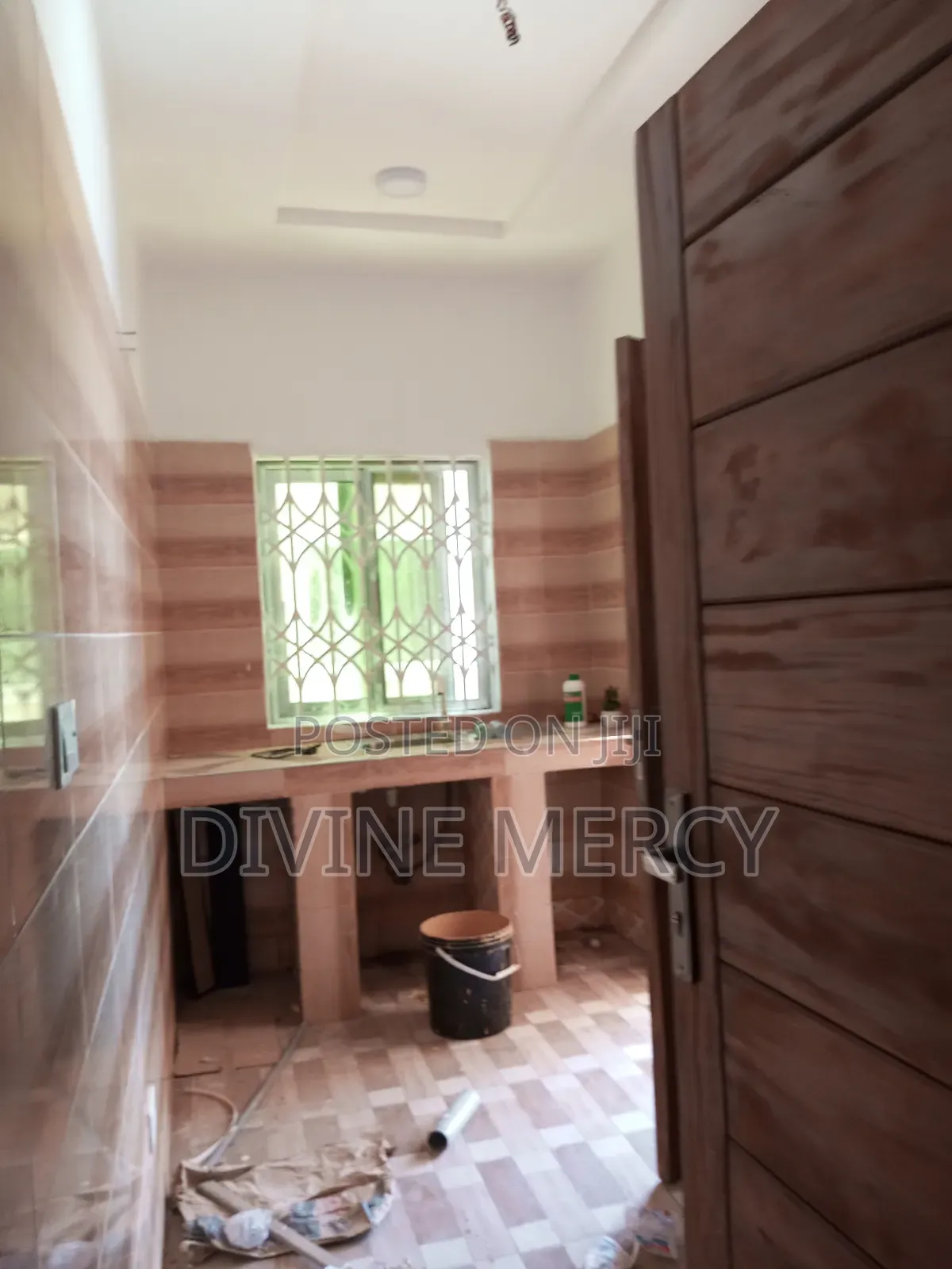 1bdrm Block of Flats for rent