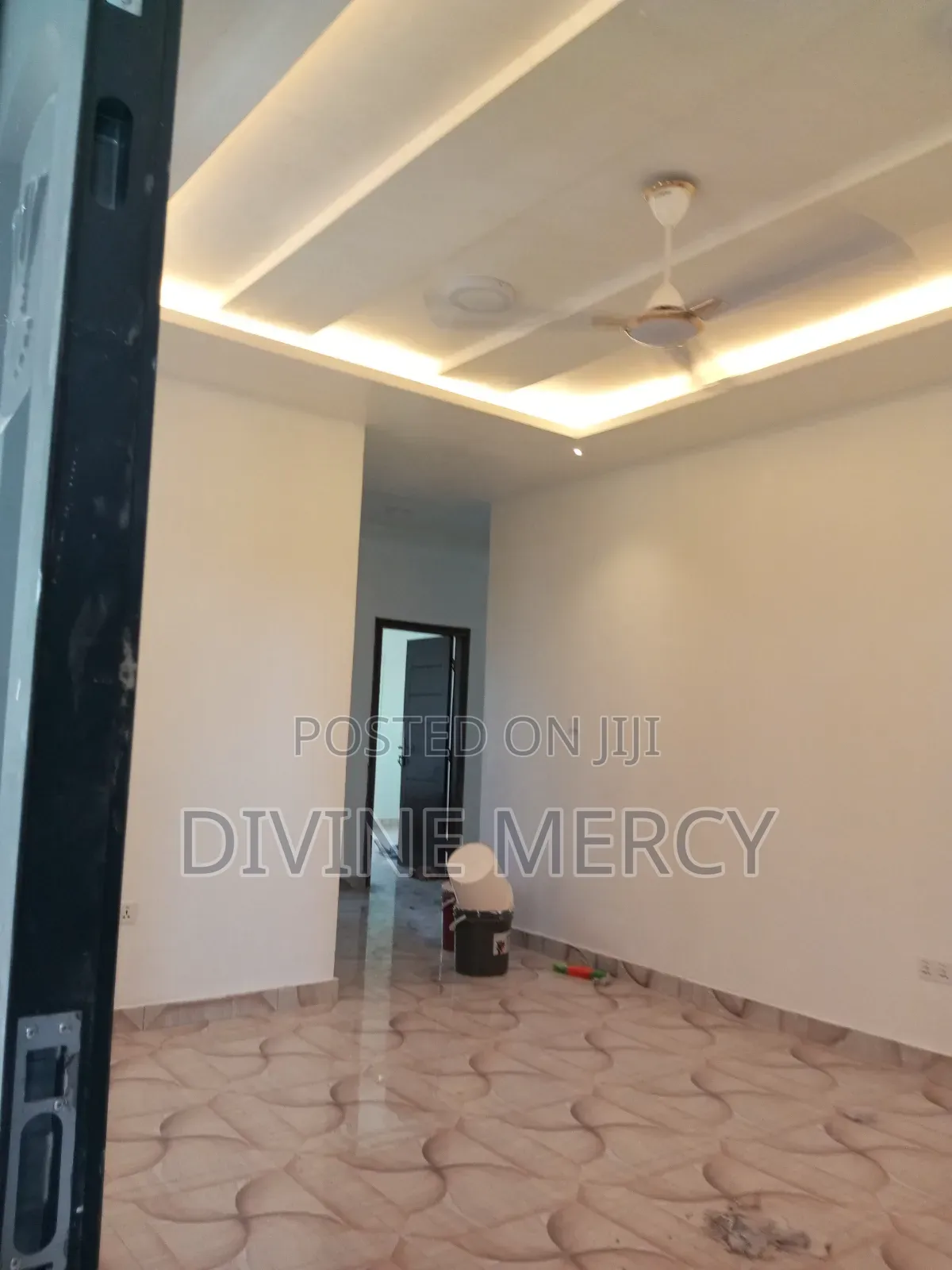1bdrm Block of Flats for rent