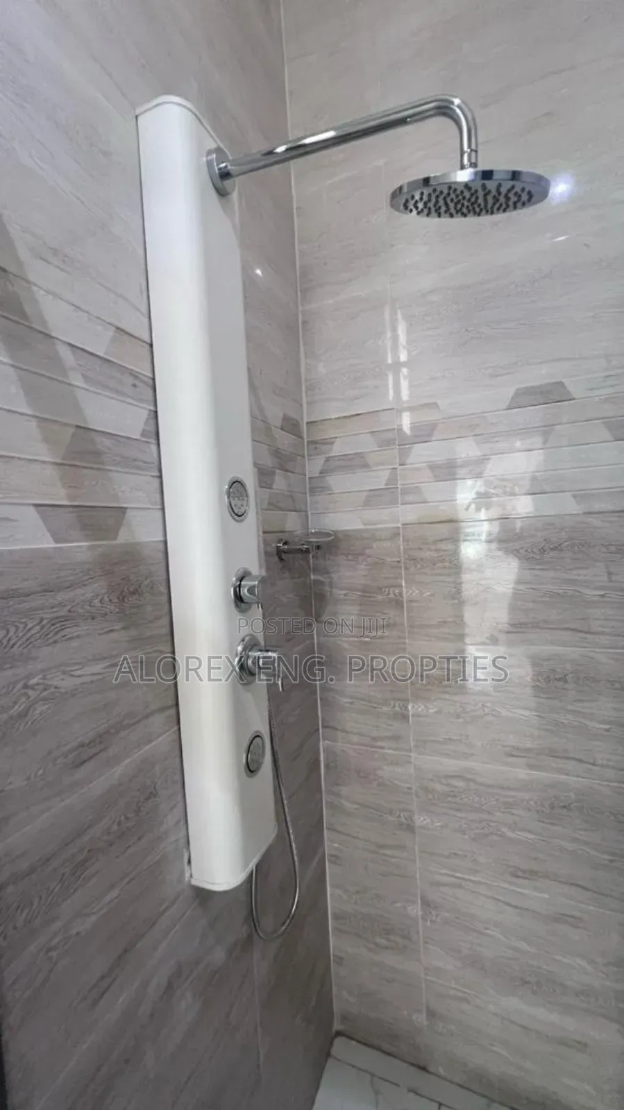 3bdrm House in East Legon Hills, Ashaley Botwe for sale