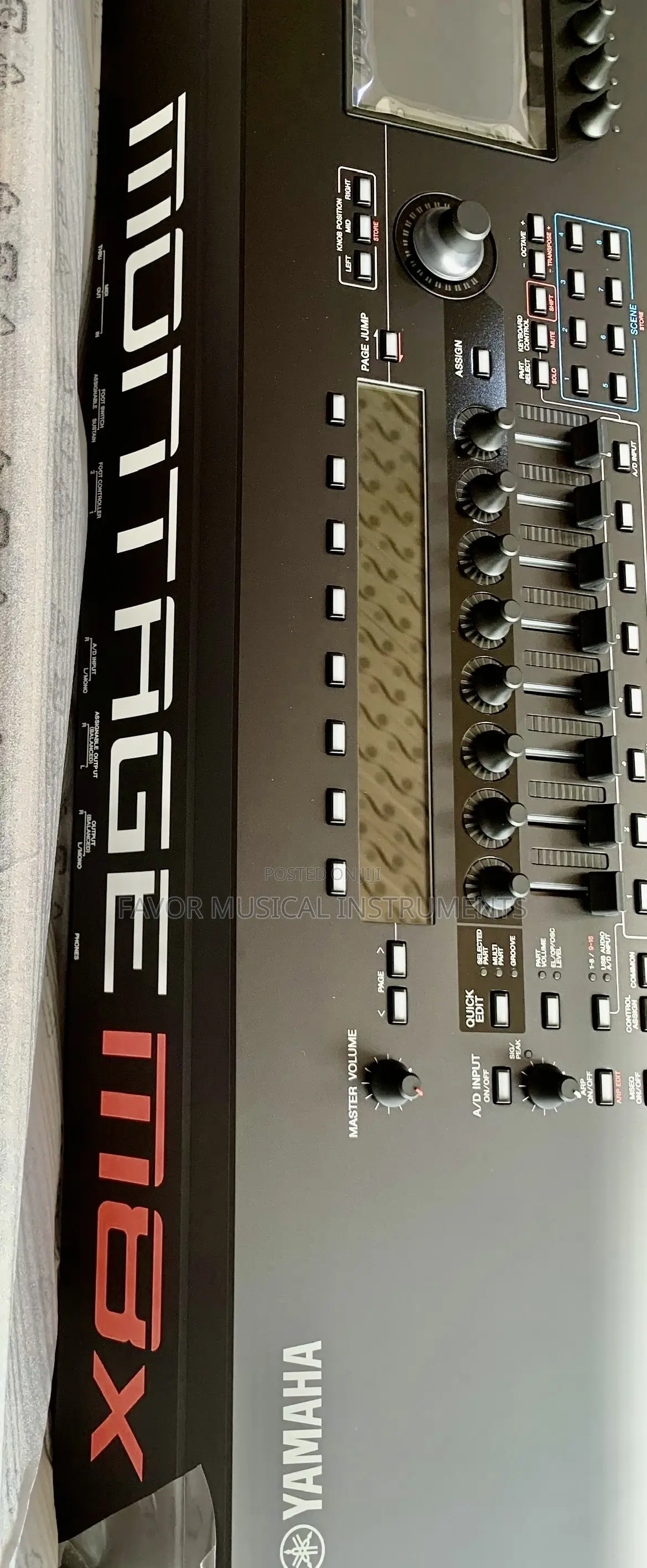 Yamaha Montage M8x Keyboard
