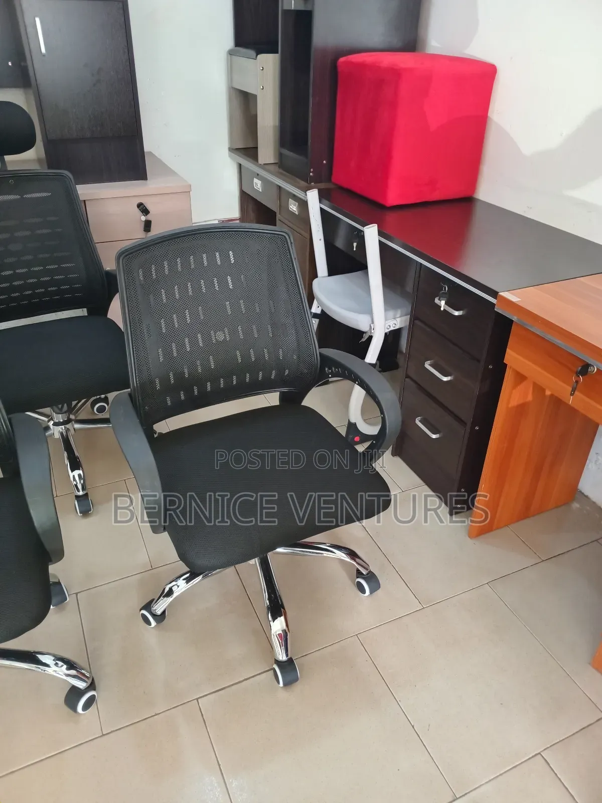 Design Black Office Chair