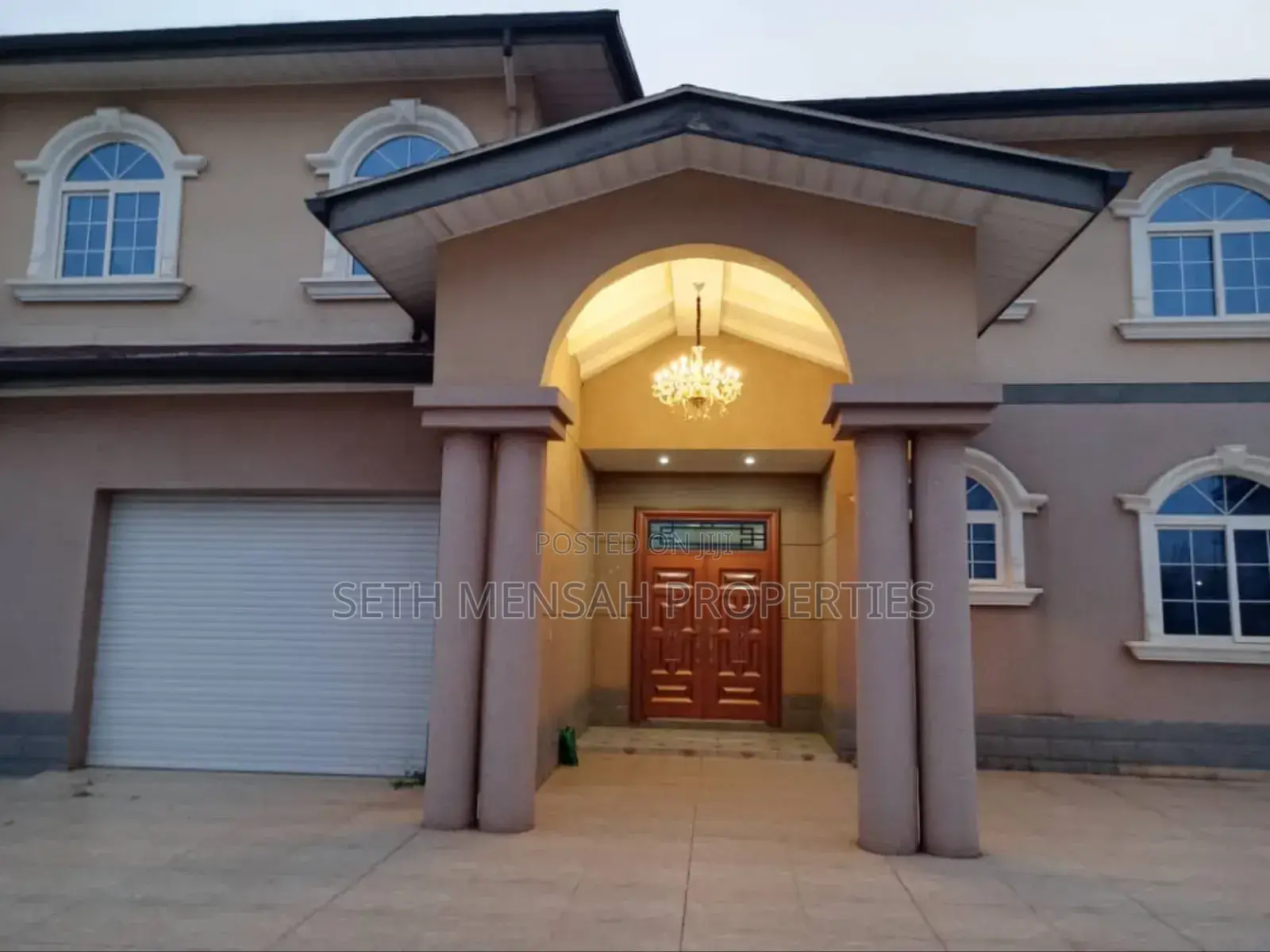 Furnished 5bdrm House in Kwabenya for sale