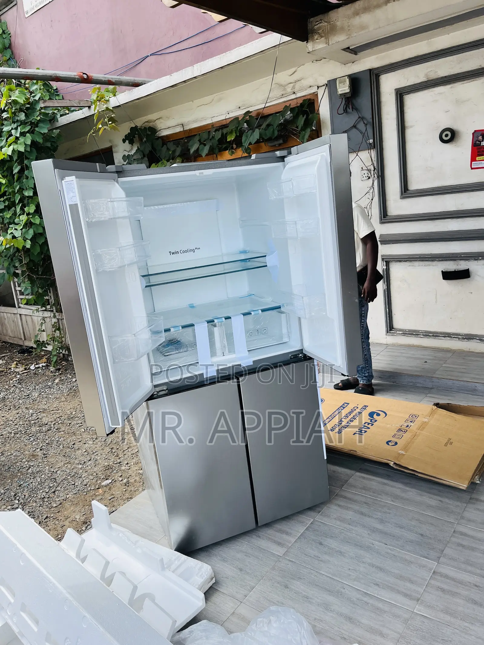 Brand New Samsung 488ltr Side by Side 4 Door Refrigerator.