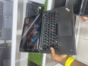 Laptop Lenovo ThinkPad X240 8GB Intel Core I5 HDD 500GB