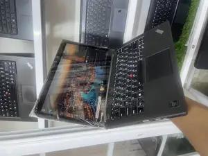 Laptop Lenovo ThinkPad X240 8GB Intel Core I5 HDD 500GB