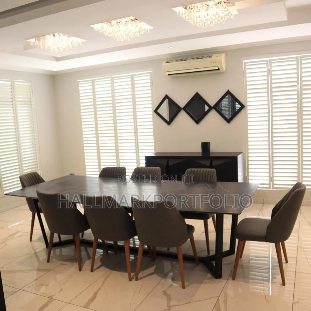 Furnished 5bdrm House in Ridge for sale