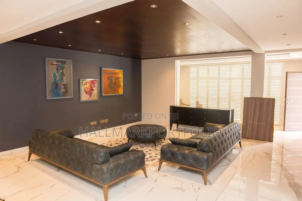 Furnished 5bdrm House in Ridge for sale