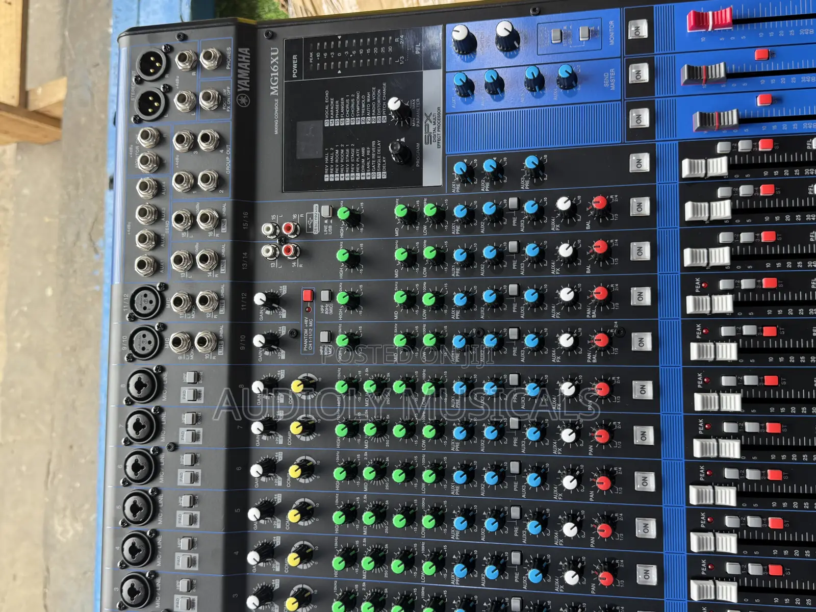 Yamaha Mg16xu 16-Channel Mixer With Usb and Fx