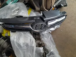 Hyundai Elantra 2014,2015,2016 Top Grille/Top Shells