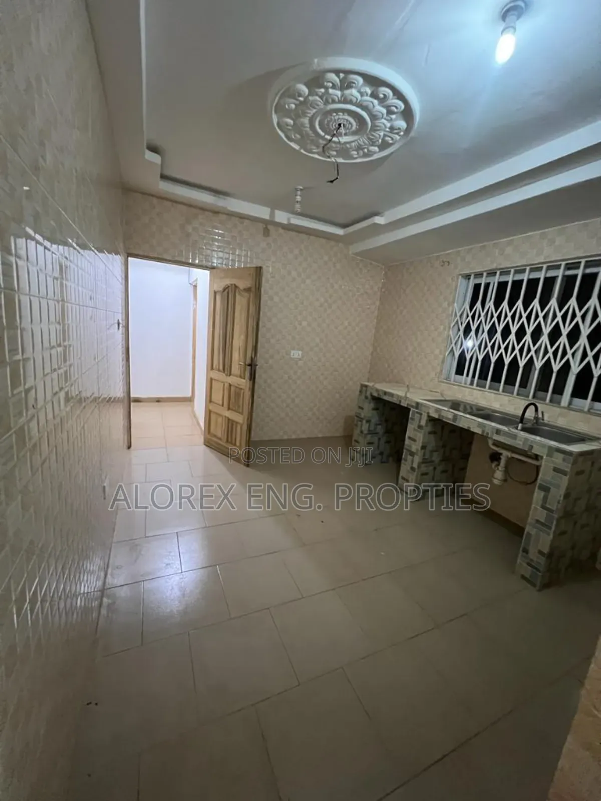 7bdrm House in East Legon Hills, Ashaley Botwe for sale