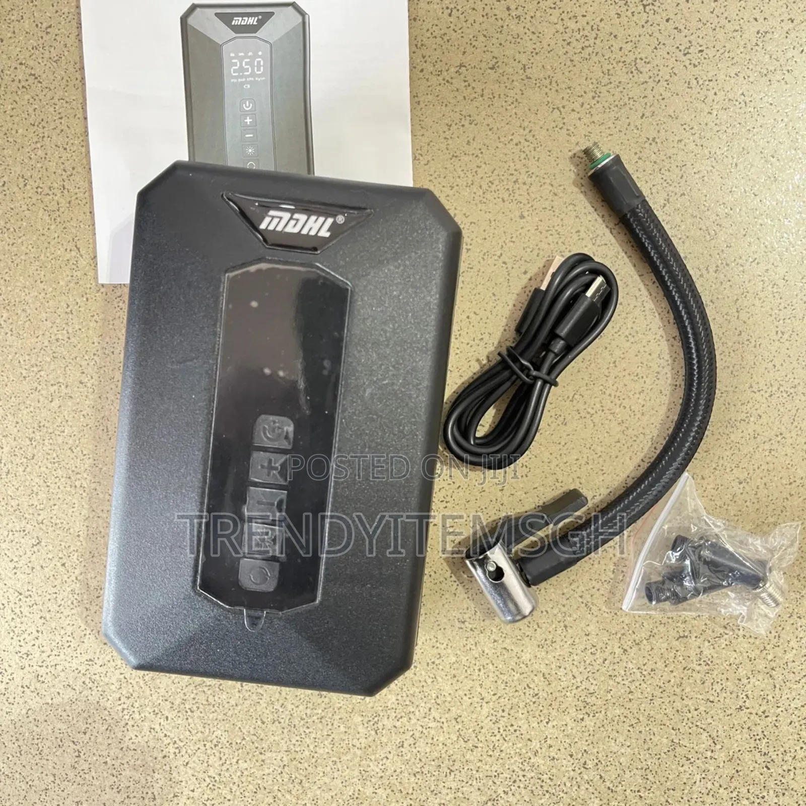 Rechargeable Portable Tire Inflatable Car Pump