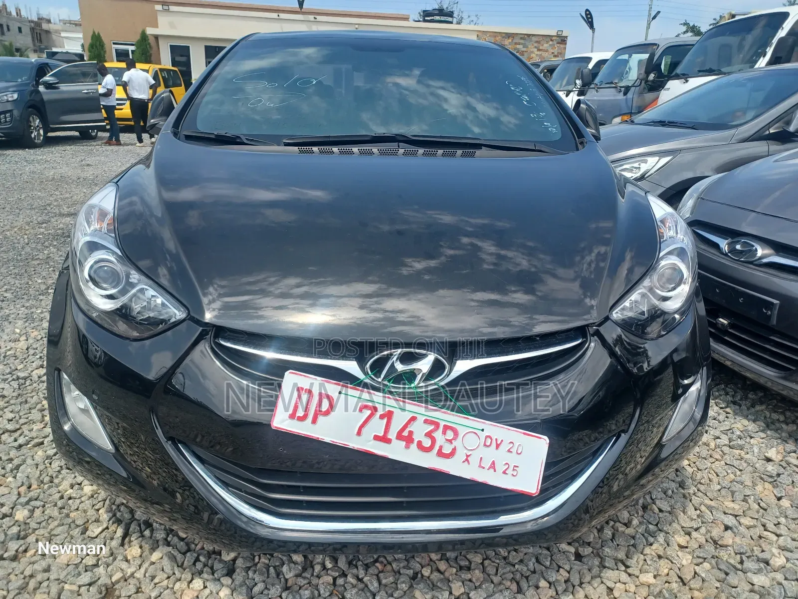Hyundai Avante 2014 Black