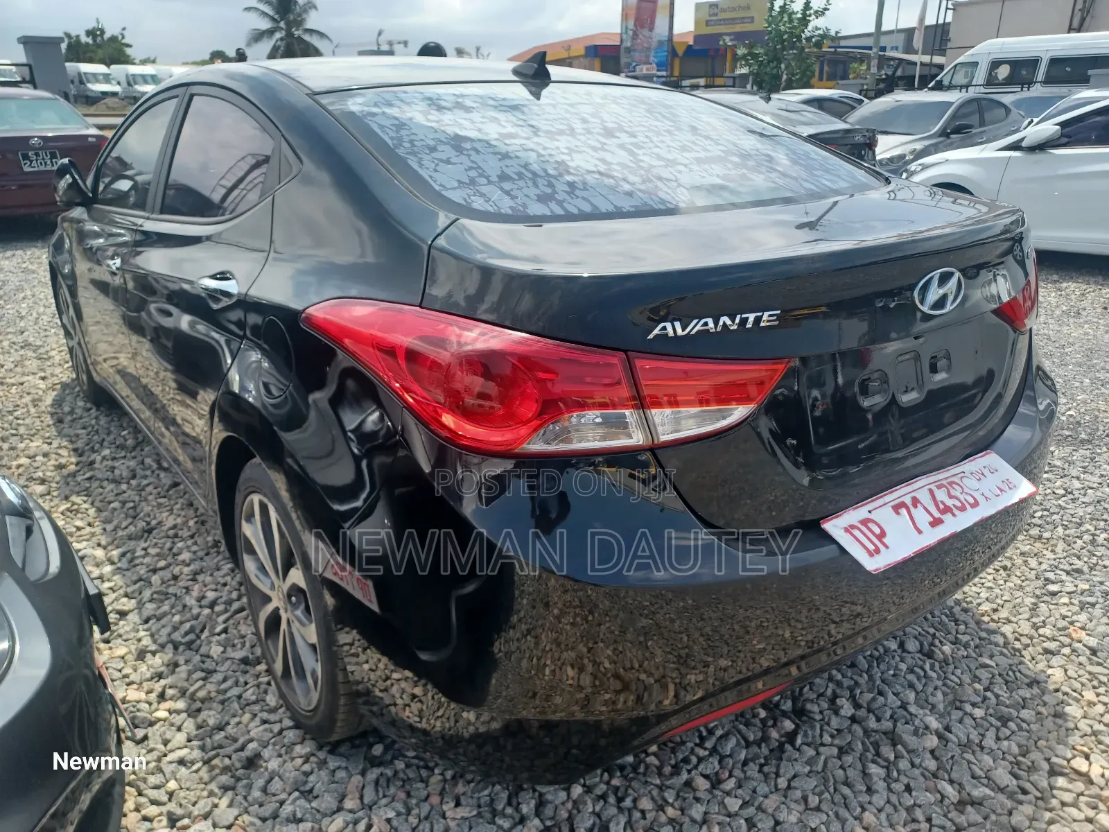 Hyundai Avante 2014 Black