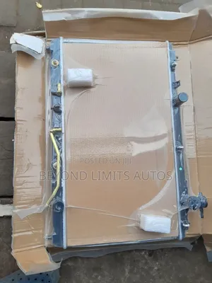 Toyota Camry 2007,2008,2009,2010,2011 Radiator/Water Tank