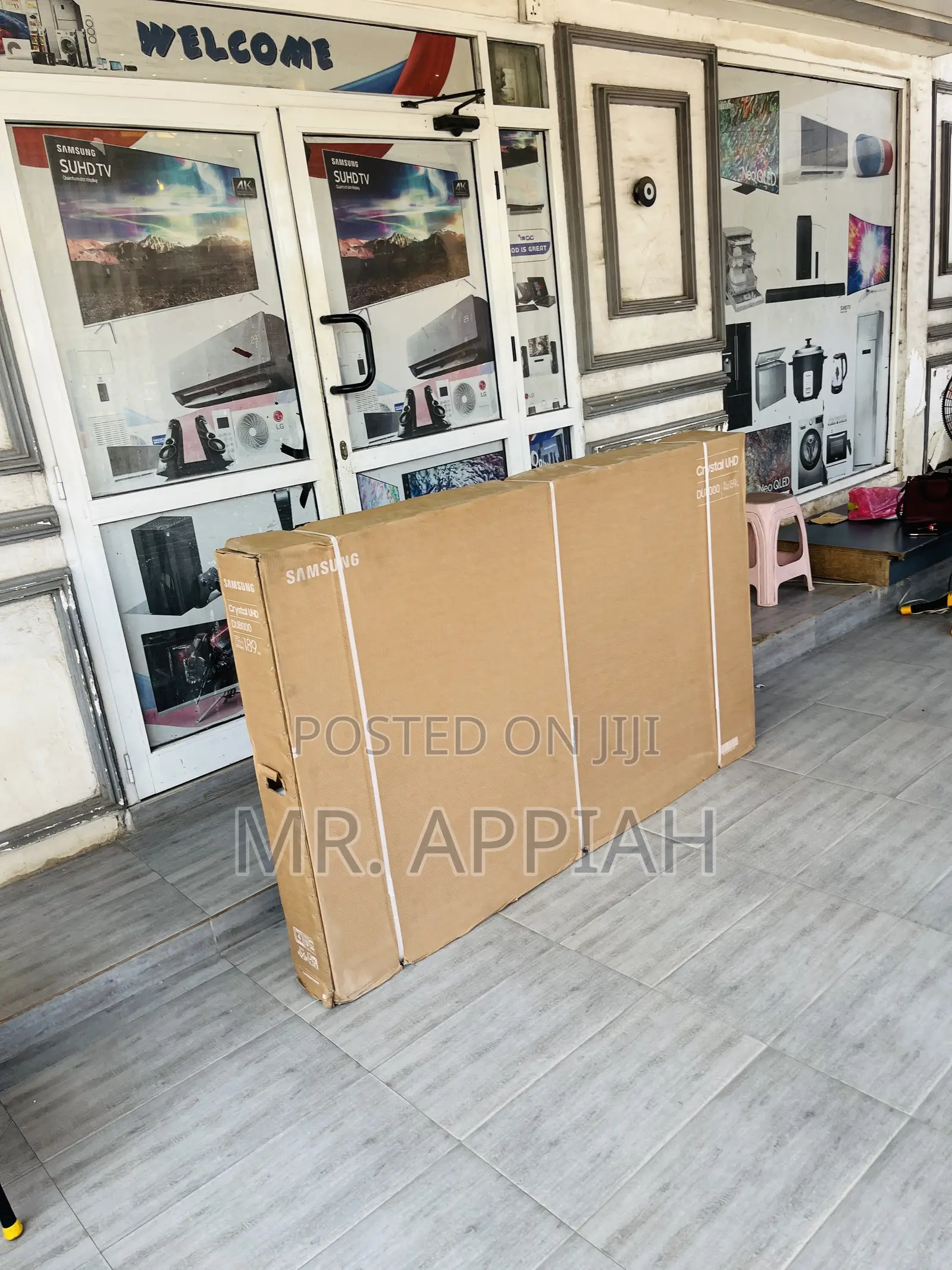 Newly Made Samsung Crystal Uhd Smart Tv(75du8000).