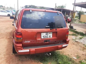 Jeep Cherokee 1990 Red