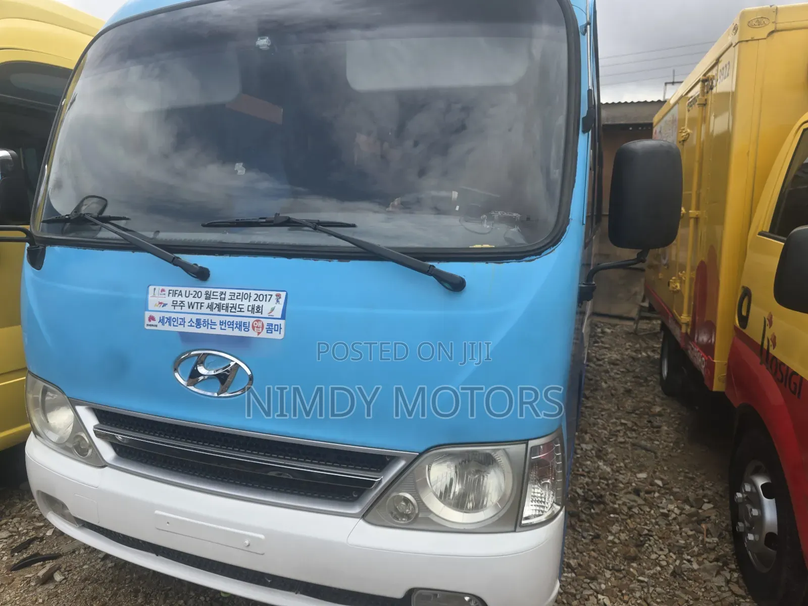 Hyundai County 2014 Blue