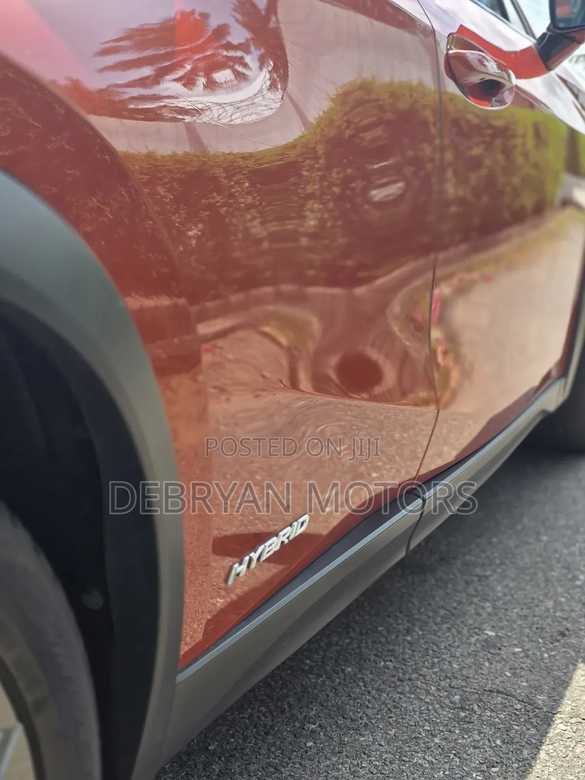 Lexus UX 2022 Orange