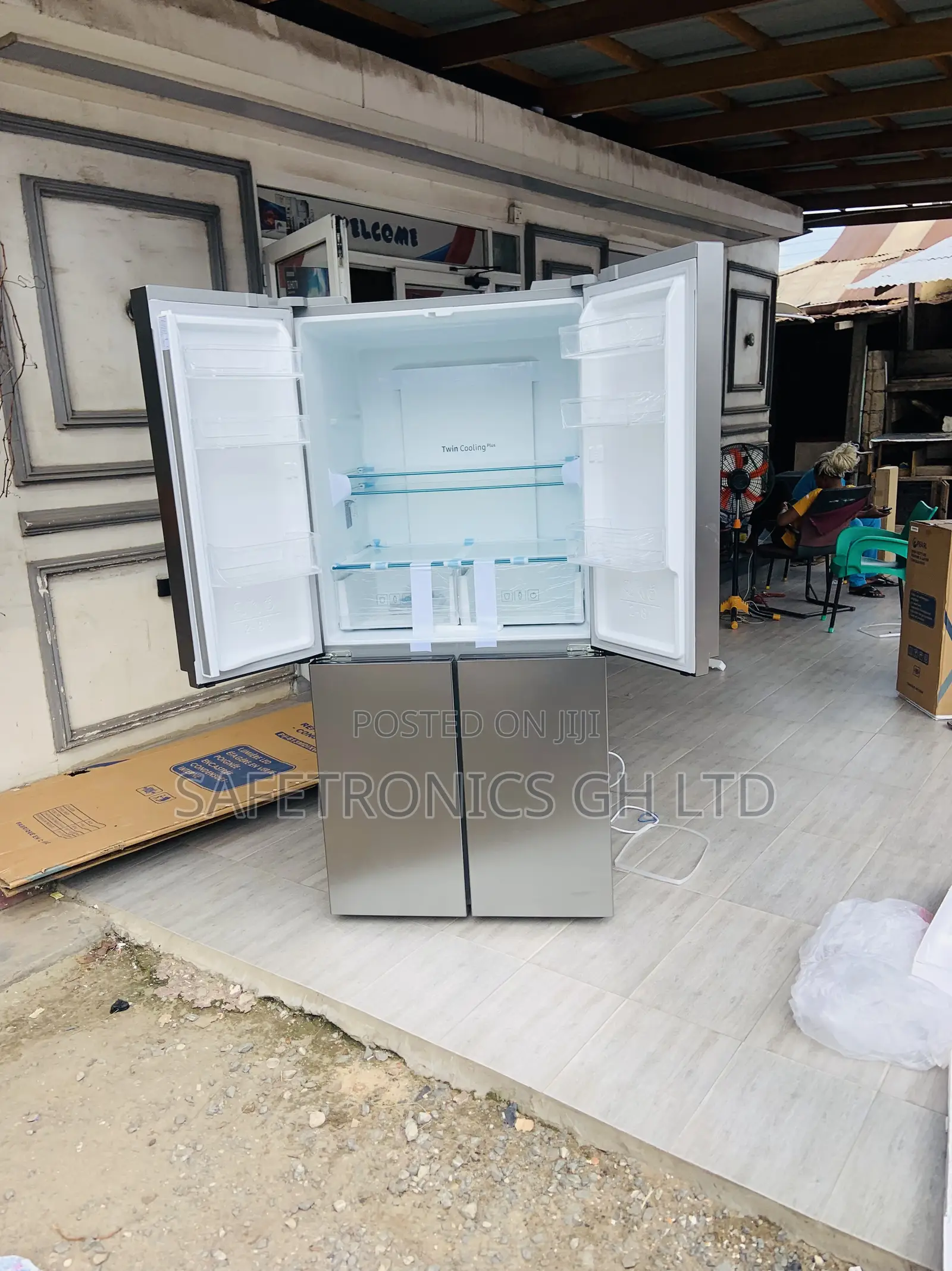 Zealous Sidebyside 4 Doors Samsung 582 Liters Fridge