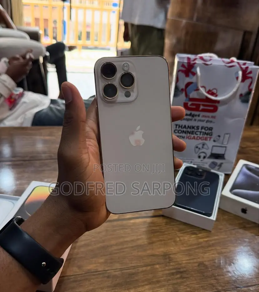 New Apple iPhone 14 Pro Max 256 GB Gold