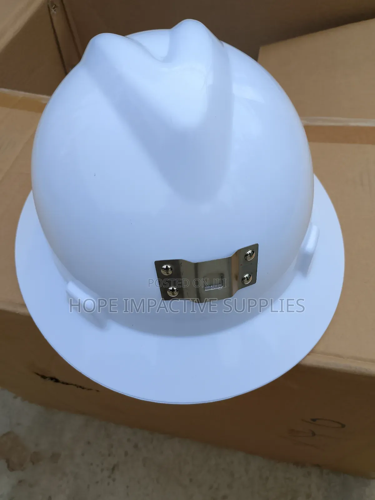 Underground Mining Helmet Without Reflectors