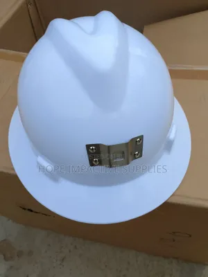 Underground Mining Helmet Without Reflectors