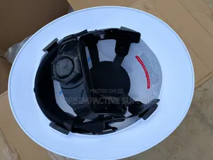 Underground Mining Helmet Without Reflectors
