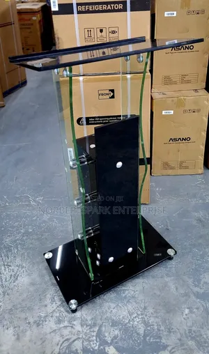 Glass Pulpit(Pt236)