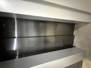 360 Square Meters Office for Rent at Ridge