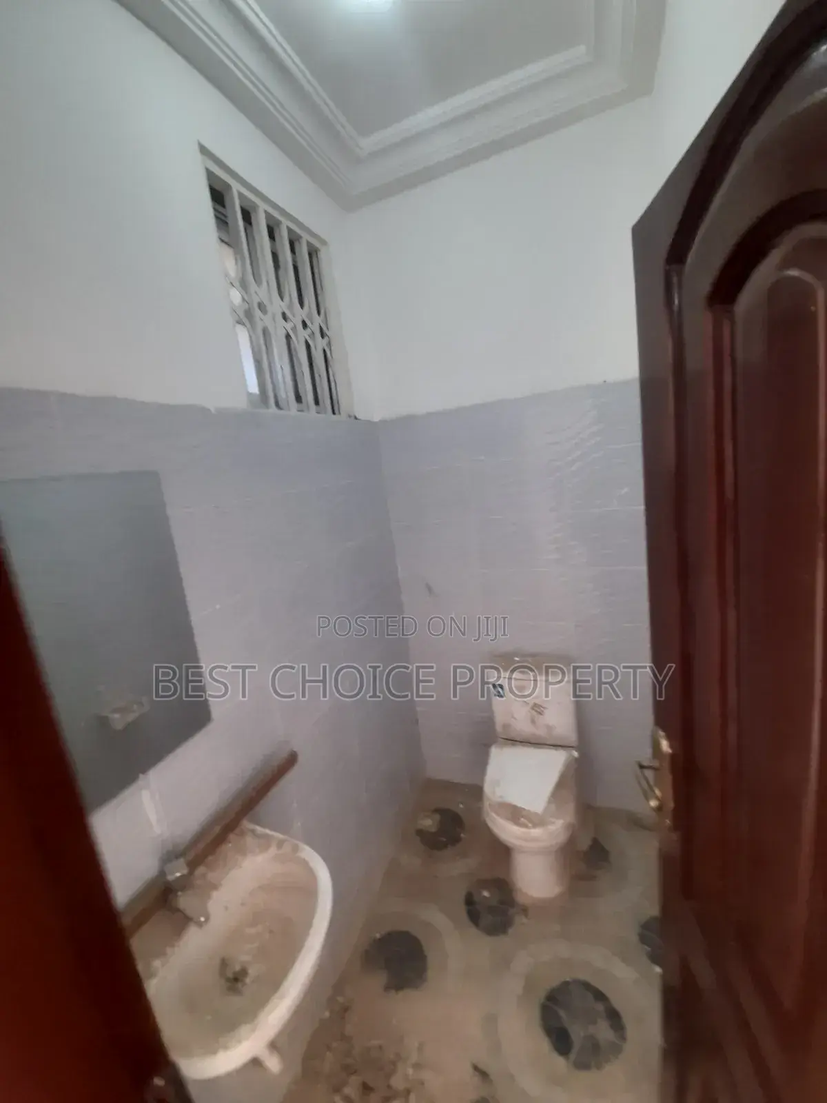 Newly Built Shop for Rent at Adenta Frahfrah