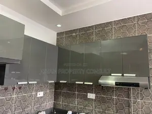 5bdrm House in Afienya, Ga South Municipal for rent