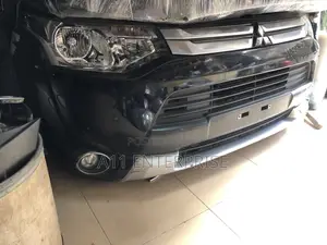 Mitsubishi Outlander 2015 Complete Front Cut