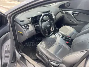 Hyundai Elantra 2013 Silver