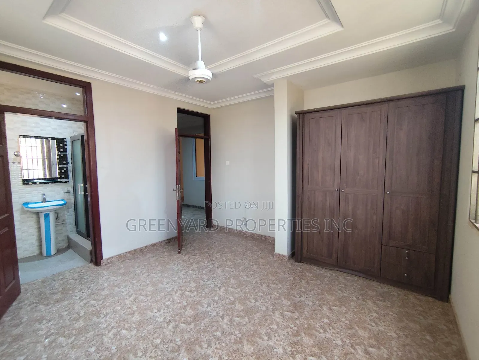 5bdrm Duplex in Adjiringanor, East Legon for rent