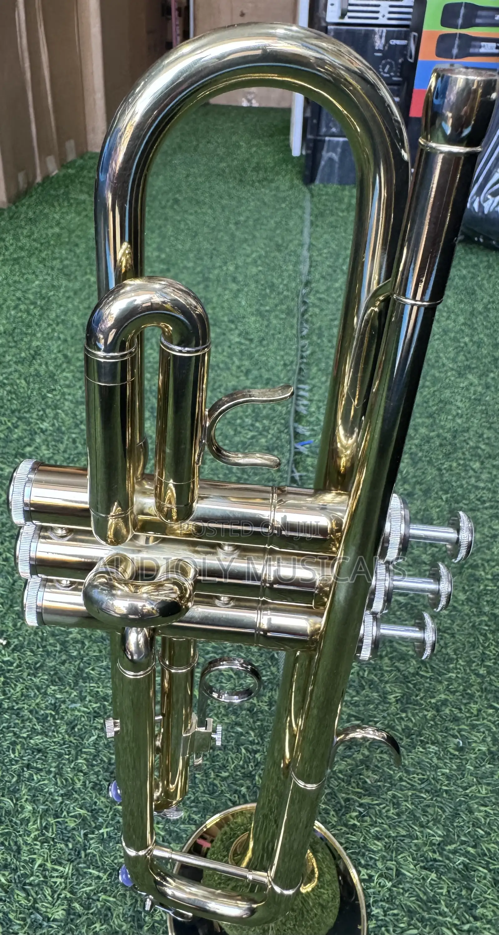 Yamaha Golden Colour Trumpet