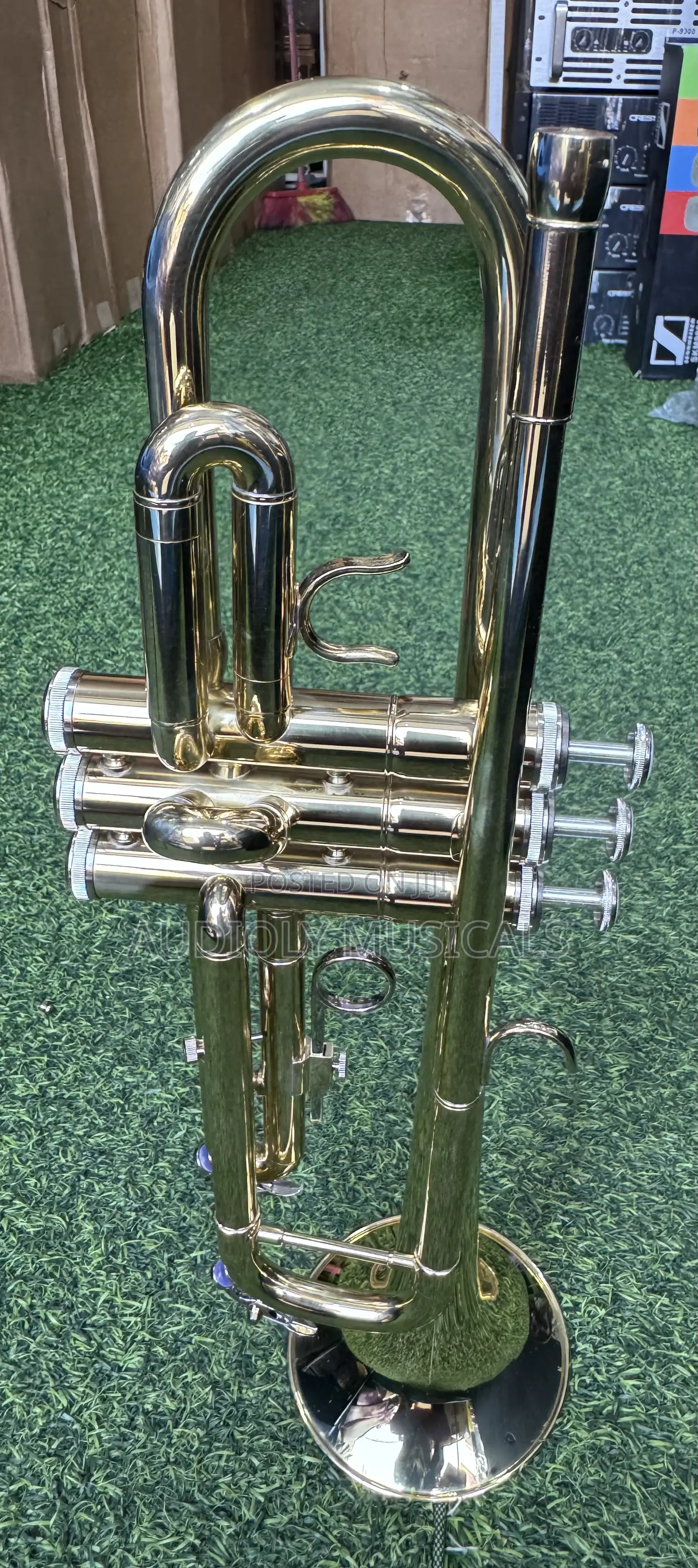 Yamaha Golden Colour Trumpet